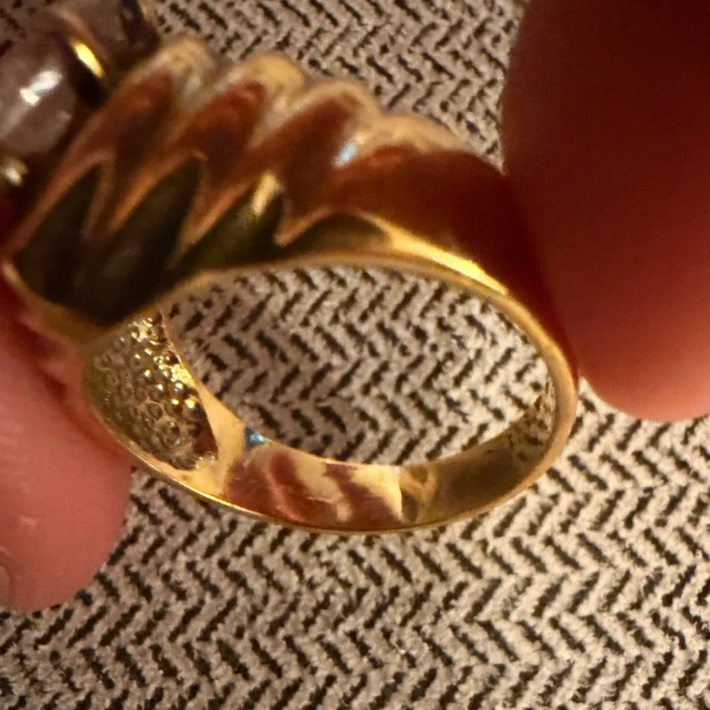 Cubic zirconia gold ring, size 8